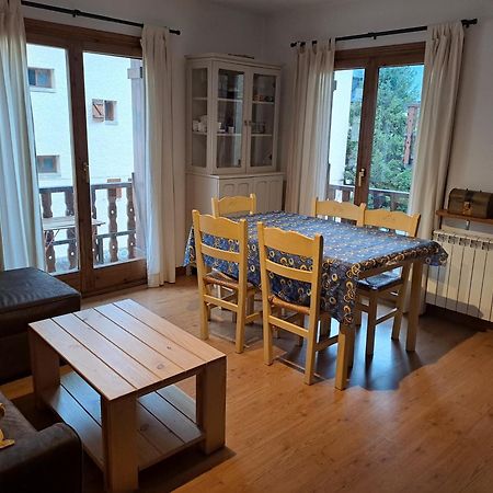 Casa Bihotz - Bonito Y Centrico Apartamento Con Garaje En Sallent ซาเยนต์ เด กาเยโก ภายนอก รูปภาพ