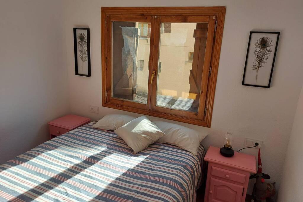 Casa Bihotz - Bonito Y Centrico Apartamento Con Garaje En Sallent ซาเยนต์ เด กาเยโก ภายนอก รูปภาพ