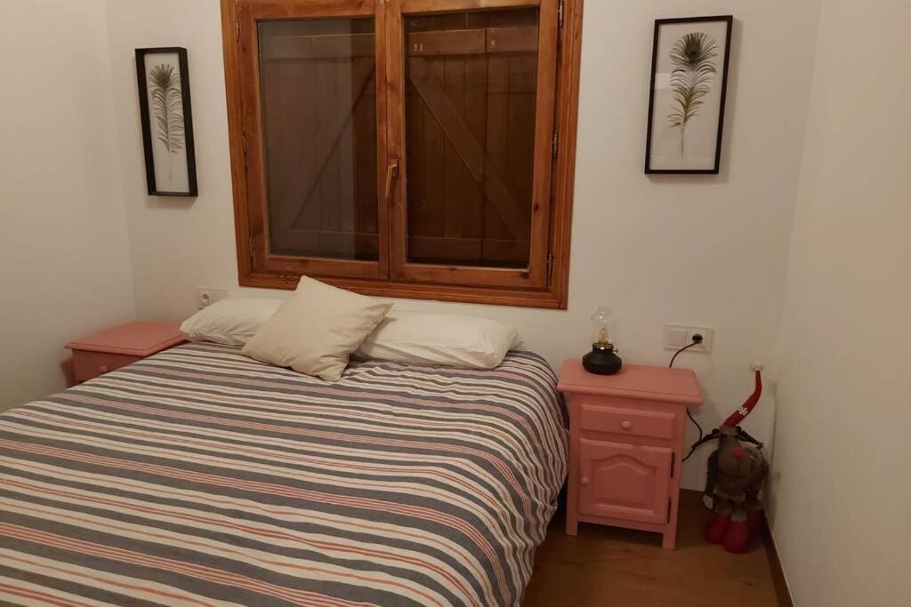 Casa Bihotz - Bonito Y Centrico Apartamento Con Garaje En Sallent ซาเยนต์ เด กาเยโก ภายนอก รูปภาพ